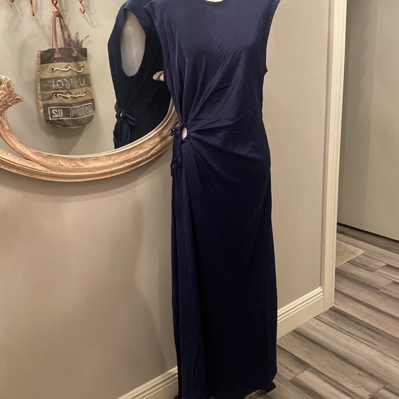 NWT House of Harlow 1960 Navy Dress - Picture 3 of 8